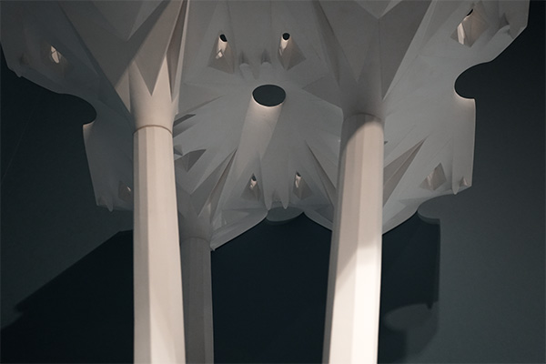 ガウディの天井模型